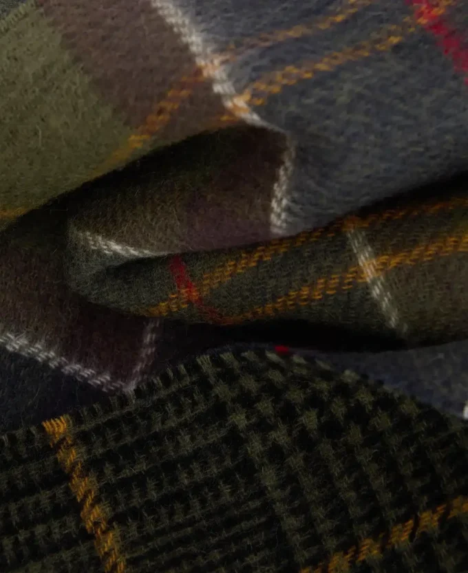 Dramside Reversible Lambswool Scarf