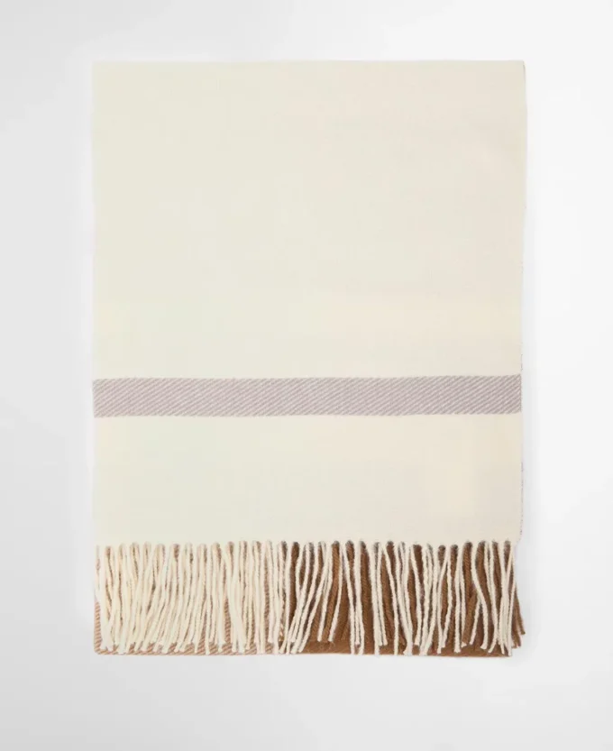 Harriet Scarf
