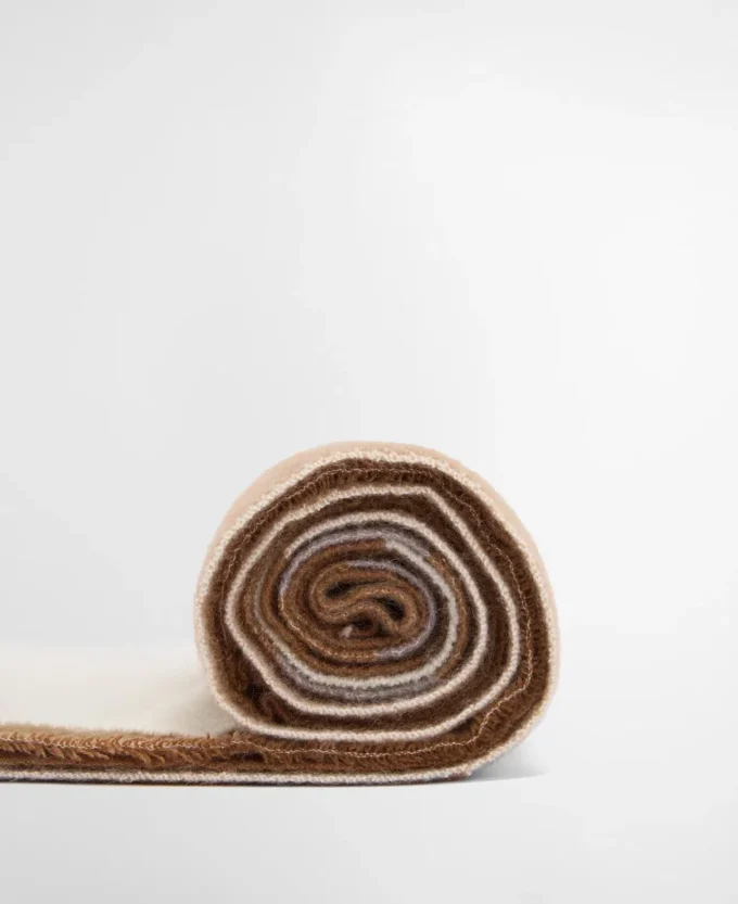 Harriet Scarf